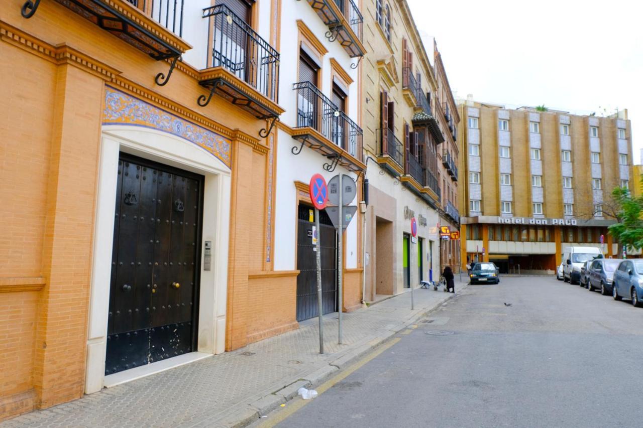 Patio Rialto Apartment Seville Exterior photo